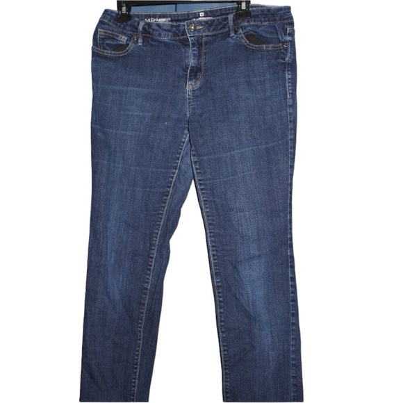 3/$15. Liz Claiborne 14P Jeans - Picture 1 of 3